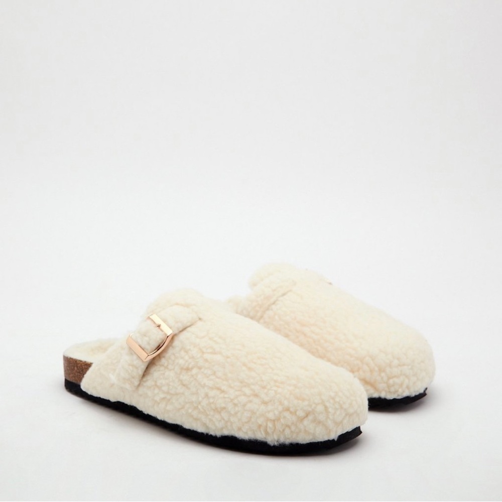 Sherpa slippers clogs